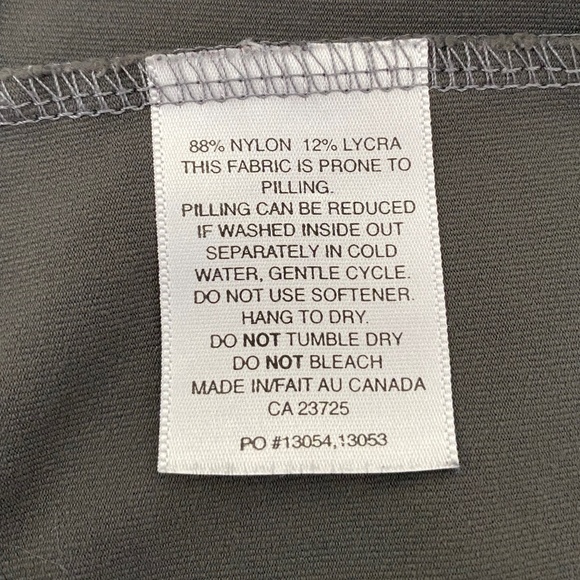 TNA Aritzia Jacket - Picture 9 of 9